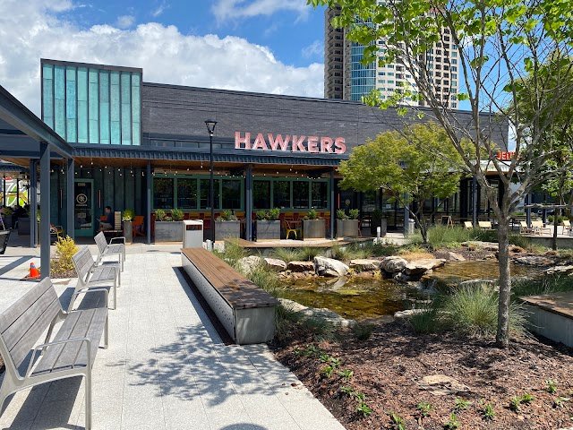 Hawkers Sports Bar/Grill