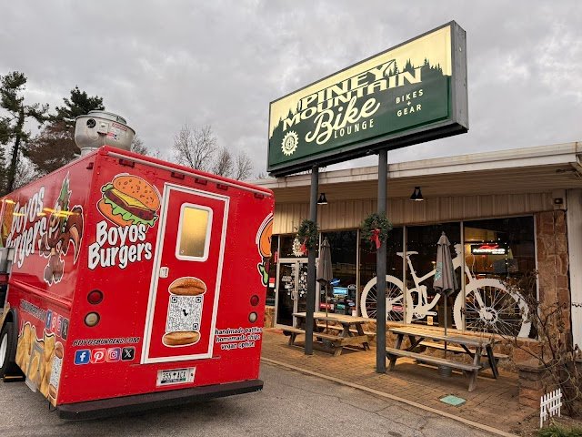 Piney Mountain Bike Lounge