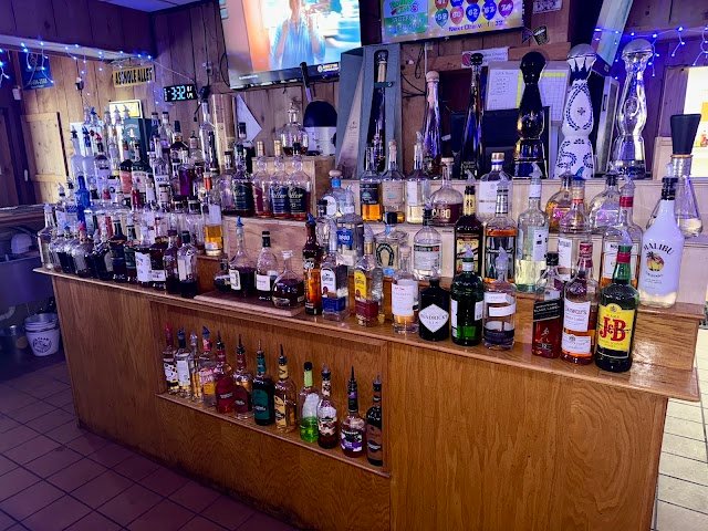 The Wagon Wheel Bar & Grill