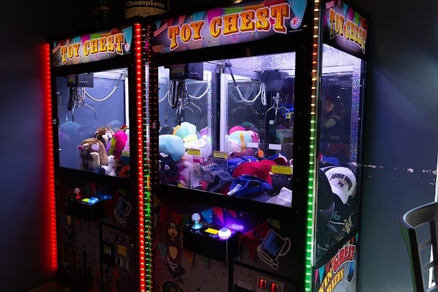 The Dog House Bar & Grill