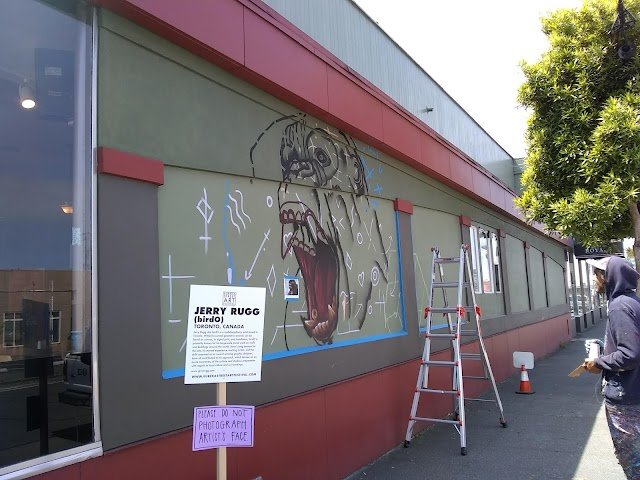 Paul's Live From NY Pizza