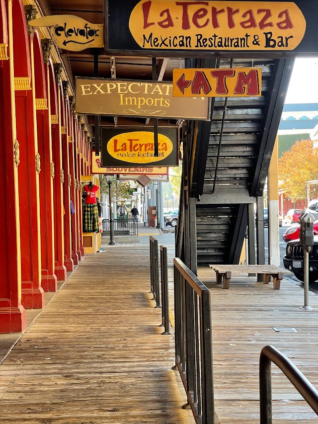Fanny Ann's Saloon