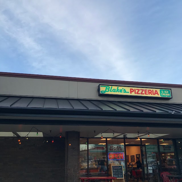 Blake's Pizzeria & Ice Cream