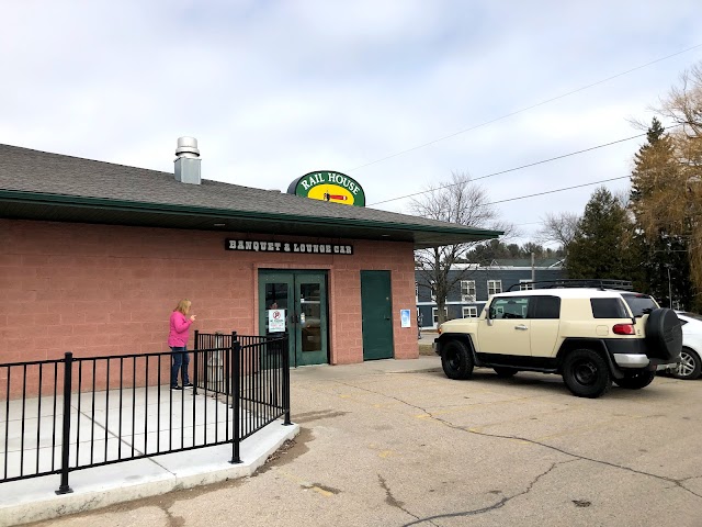 Rail House Restaurant & Brewpub