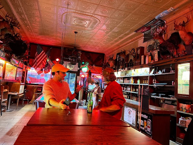 Big Dick's Buckhorn Inn