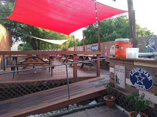 Bender Bar and Grill