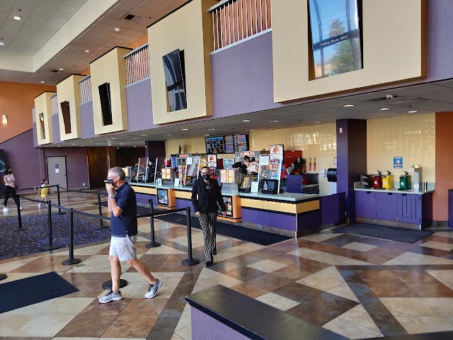 Foothill Cinema Stadium 10