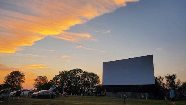 Hi-way 18 Outdoor Theatre