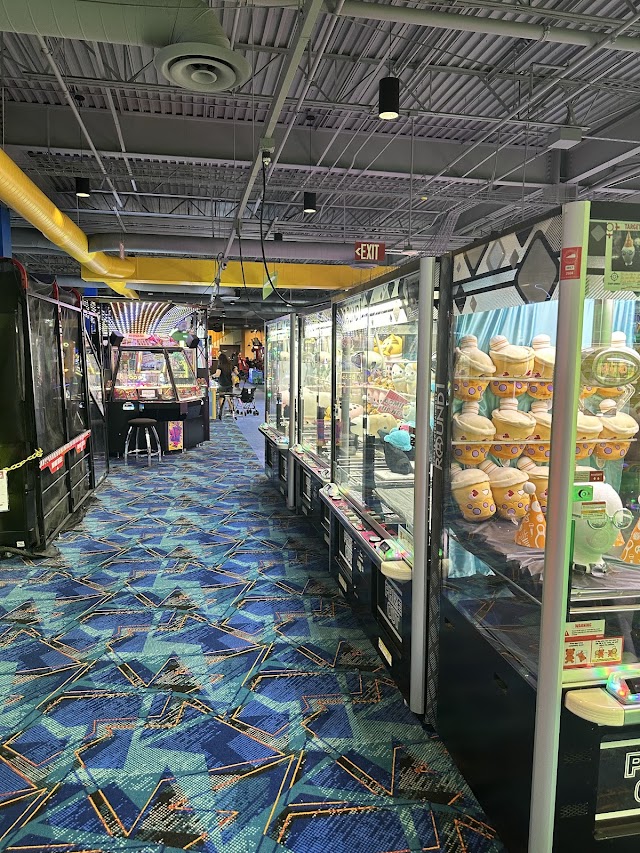 Round1 Bowling & Amusement