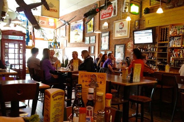 Meconi's Pub & Eatery