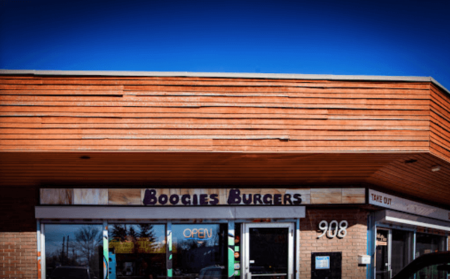 Boogies Burgers (Edmonton Trail)