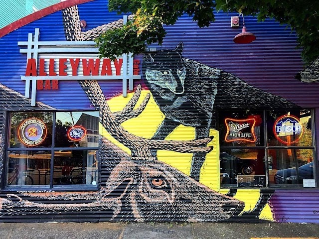 Alleyway Cafe & Bar