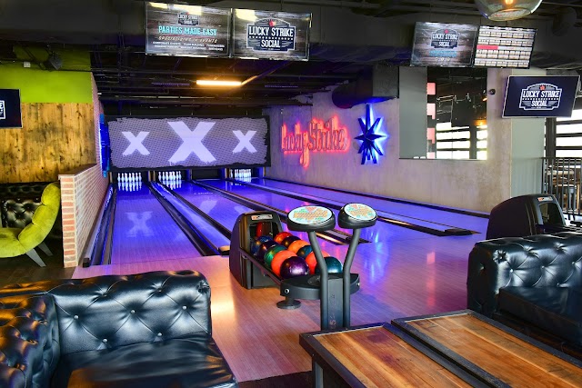 Lucky Strike Social