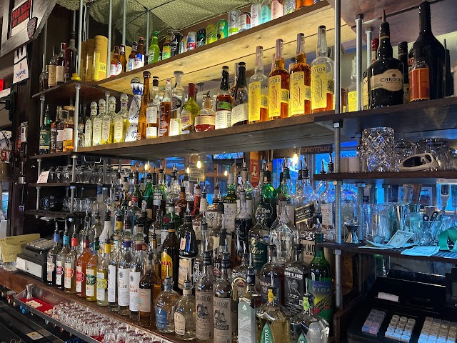 Mulligan's Irish Pub