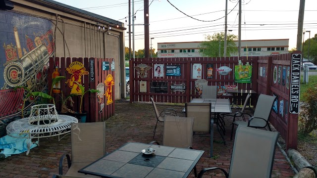 Amy Z's Pub
