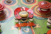 Image # 54192: Horse Shoes Center Target 
(Playfield serial number 51466.)
