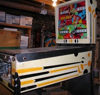 Image # 16605: Hot Shot Cabinet - Right