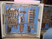 Image # 40368: Joust Inside Regular Production Backbox 
(There are two plugs in this game and a relay above the replay mechanism. Serial number 1485.)