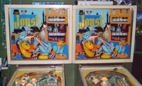 Image # 40359: Joust Early Production and Regular Production - Backglass 
(Serial number 1001 is on the left. Serial number 1485 is on the right.)