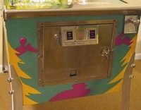Image # 25429: Klondike Cabinet - Front