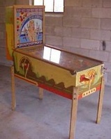 Image # 24604: Ballerina Cabinet - Left 
(The front lockdown bar is missing from the game pictured here.)