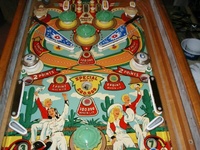 Image # 23816: Lazy-Q Middle Playfield 
(The flyer indicates that the bumpers caps and flippers are gold. The only gold parts evident on the game pictured here are two bumper caps.)