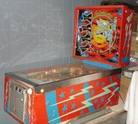 Image # 29467: Lectronamo Cabinet - Right