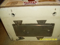 Image # 63593: Liberty Belle Lockdown Bar Removed 
(The owner stated the cabinet serial number was unreadable.)