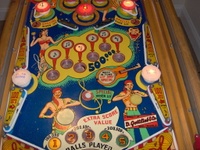 Image # 40452: Lovely Lucy Illuminated Middle Playfield
