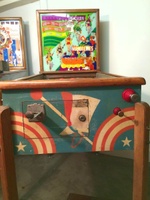 Image # 65532: Majorettes (No. 1) Cabinet front