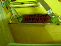 Image # 24864: Moon Shot Ball Saver Gate - Closed 
(Serial number 2131.)