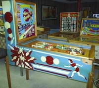 Image # 25820: Pin-Bowler Cabinet - Left