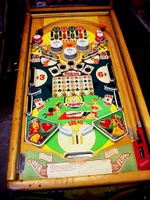 Image # 18606: Queen of Hearts Playfield