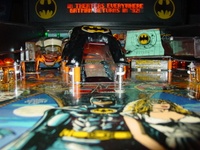 Image # 50219: Batman Playfield - Ball View