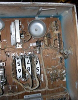 Image # 55992: Reserve Early Production Inside Backbox 
(Serial number 57400 is on a sticker somewhere inside this backbox.)