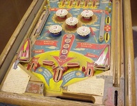 Image # 17367: Shoot the Moon Lower Playfield