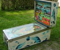 Image # 13868: Showtime Cabinet - Right