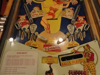 Image # 58260: Sittin' Pretty Sample Game - Lower Playfield 
(Serial number 22006 S.)