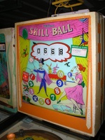 Image # 23123: Skill-Ball Backglass 
(This is not the correct cabinet for this game. The cabinet belonged to Williams 1962 'King Pin'.)