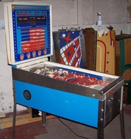 Image # 24201: Spirit of 76 Cabinet - Left 
(The flipper button is missing from this game.)