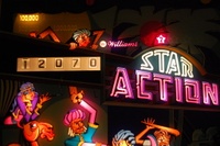 Image # 50585: Star Action Illuminated Backglass - Detail