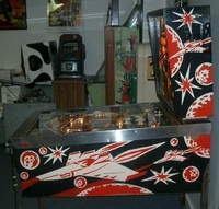 Image # 19234: Stellar Wars Cabinet - Right