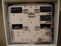 Image # 53115: Stingray Behind 2-Player Backglass 
(Notice the 3rd and 4th player displays are not present but their Player Up light bulbs were left in place. )