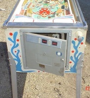Image # 18205: Stingray Cabinet - Front