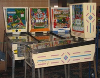 Image # 38932: 3 Coins Cabinet - Right