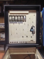 Image # 60018: 3 Jokers Sample Game - Backbox Insert 
(The backbox is tagged '3 Jokers' with serial number 65382. The Sample insert is tagged 'Straight Flush' with a two-digit handwritten serial number, and its replay unit is visible.)