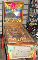 Image # 37375: 3-D Front View - Metal Rails 
(The metal rails on this cabinet were an aftermarket product added by the operator.)