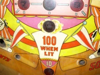 Image # 19143: 3-In-Line Alternate Playfield w/Extra-Ball Light