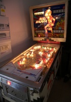 Image # 41546: Big Indian Sample Game - Illuminated Front View 
(Serial number 1026 S.)