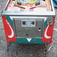 Image # 35626: Tri Zone Sample Game - Cabinet - Front